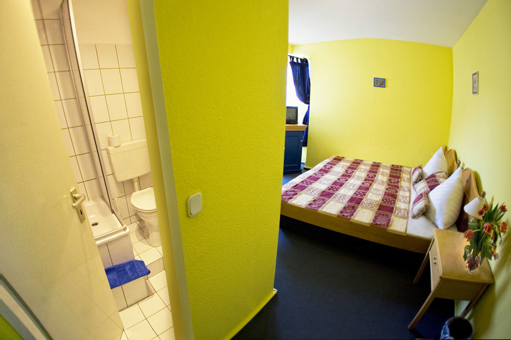 Hotel Rehberge Berlin Mitte Exteriör bild